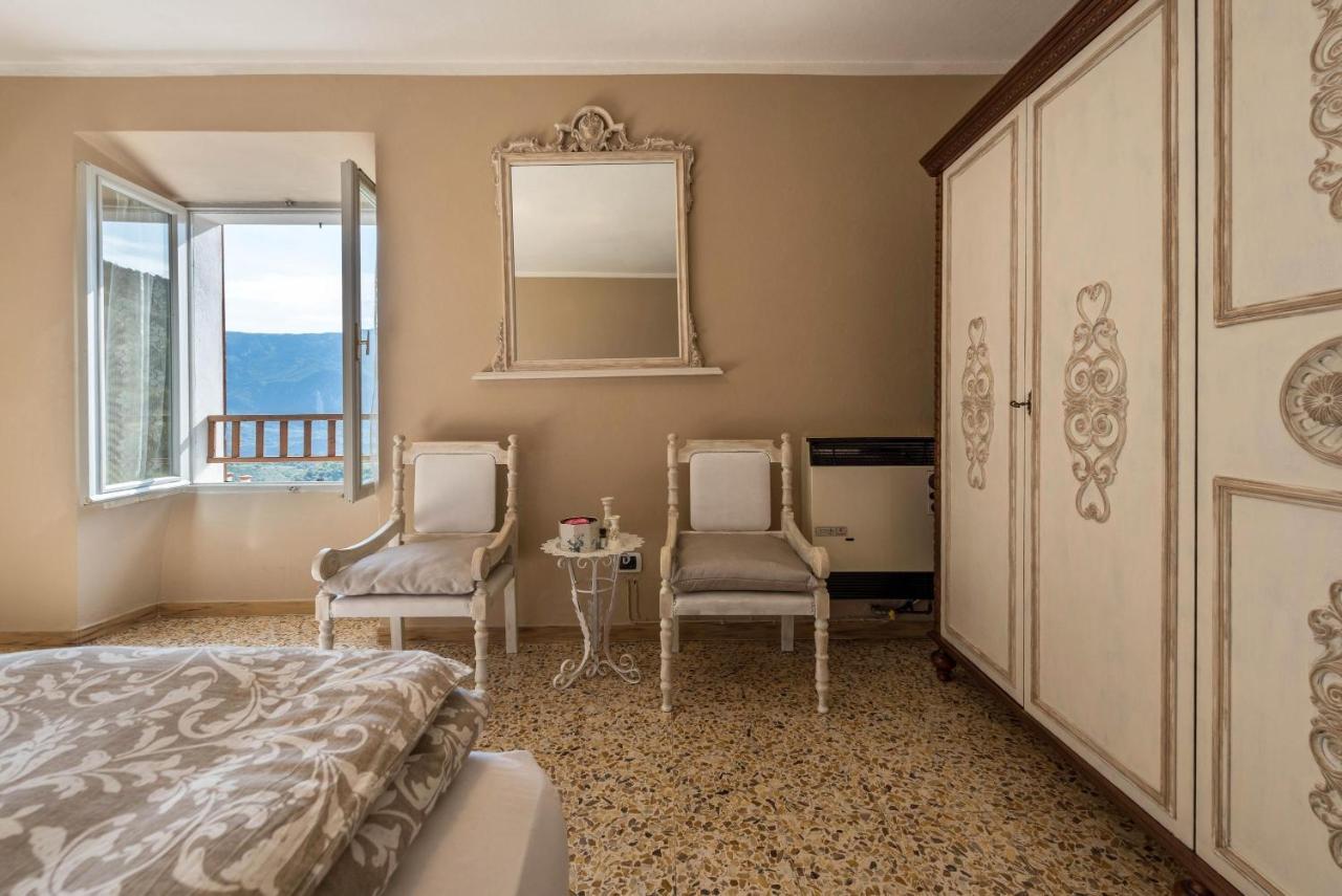 Casa Vacanze Voiandes Tremosine Exterior foto
